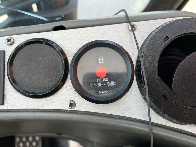 Carretilla elevadora diésel Kalmar DCD 55-6 H Rated capacity: 5500 kg / Lifting height: 3500 mm: foto 19 Carretilla elevadora diésel Kalmar DCD 55-6 H Rated capacity: 5500 kg / Lifting height: 3500 mm: foto 19