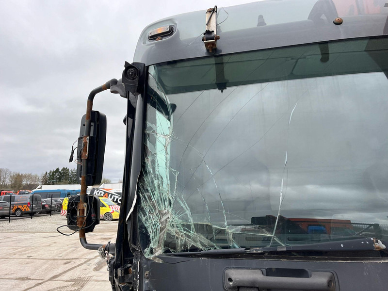 Camión caja abierta, Camión grúa MAN TGL 8.180 4x2 CAB DAMAGE ! / Fassi F28 / PLATFORM L=4366 mm: foto 13 Camión caja abierta, Camión grúa MAN TGL 8.180 4x2 CAB DAMAGE ! / Fassi F28 / PLATFORM L=4366 mm: foto 13