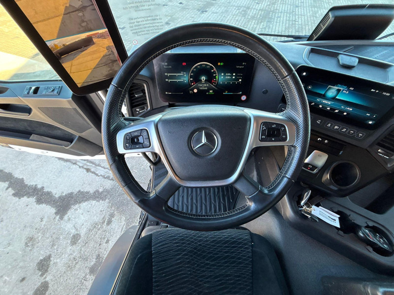 Arrendamiento de Mercedes-Benz Actros 1830 4x2 BOX L=7803 mm Mercedes-Benz Actros 1830 4x2 BOX L=7803 mm: foto 17