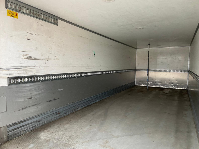 Camión caja cerrada Mercedes-Benz Antos 1827 4x2 BOX L=7538 mm: foto 12 Camión caja cerrada Mercedes-Benz Antos 1827 4x2 BOX L=7538 mm: foto 12