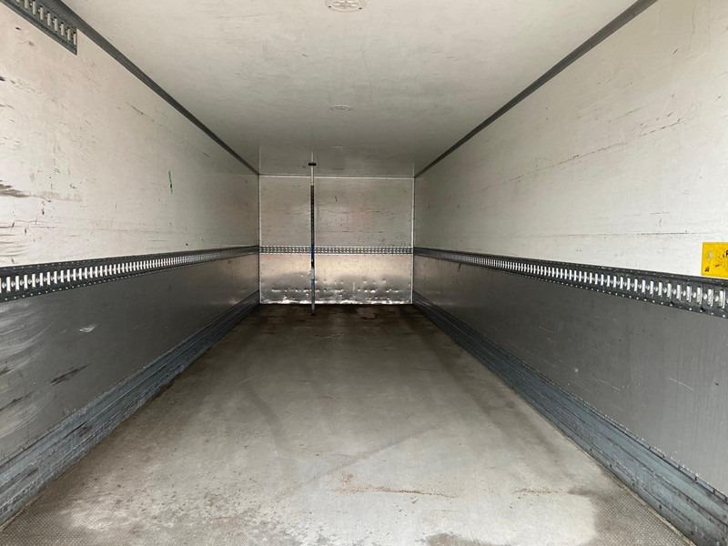 Camión caja cerrada Mercedes-Benz Antos 1827 4x2 BOX L=7538 mm: foto 14 Camión caja cerrada Mercedes-Benz Antos 1827 4x2 BOX L=7538 mm: foto 14