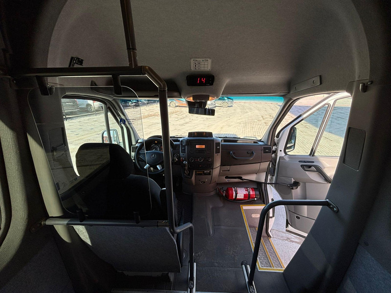 Arrendamiento de Mercedes-Benz Sprinter 516 CDI 19 + 1 SEATS Mercedes-Benz Sprinter 516 CDI 19 + 1 SEATS: foto 18 Arrendamiento de Mercedes-Benz Sprinter 516 CDI 19 + 1 SEATS Mercedes-Benz Sprinter 516 CDI 19 + 1 SEATS: foto 18