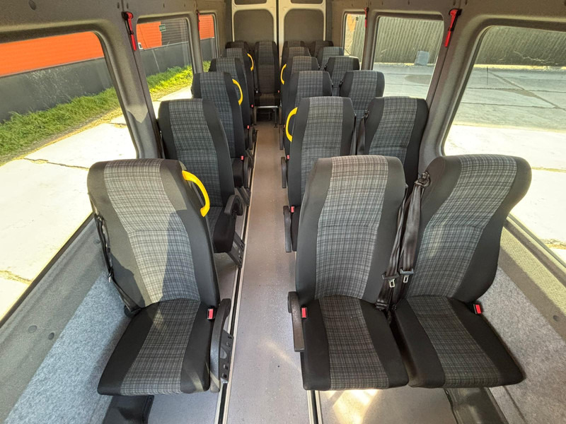 Arrendamiento de Mercedes-Benz Sprinter 516 CDI 19 + 1 SEATS Mercedes-Benz Sprinter 516 CDI 19 + 1 SEATS: foto 14 Arrendamiento de Mercedes-Benz Sprinter 516 CDI 19 + 1 SEATS Mercedes-Benz Sprinter 516 CDI 19 + 1 SEATS: foto 14