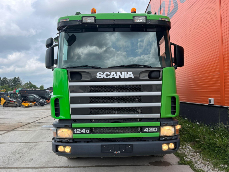 Scania R124 8x4 TANK 12000 l / VACUUM Disab P210/9 - 7800 m3/h / 1182 hours - Limpieza de alcantarillado: foto 2 Scania R124 8x4 TANK 12000 l / VACUUM Disab P210/9 - 7800 m3/h / 1182 hours - Limpieza de alcantarillado: foto 2