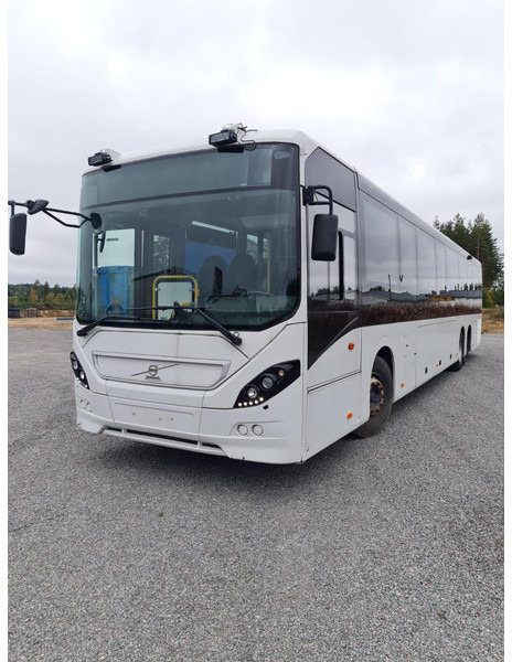 Volvo 8900 B8R 6x2*4 EURO6 / 59 SEATS / AC / AUXILIARY HEATING / Wheelchair lift / - Autobús suburbano: foto 2 Volvo 8900 B8R 6x2*4 EURO6 / 59 SEATS / AC / AUXILIARY HEATING / Wheelchair lift / - Autobús suburbano: foto 2