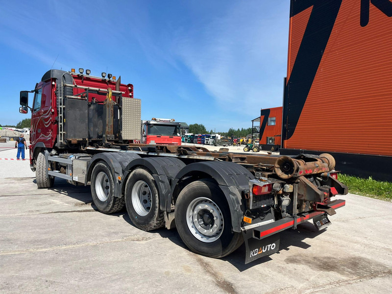 Camión multibasculante Volvo FH 16 700 8x4*4 HIAB XR 24 ton / L=5800 mm: foto 8