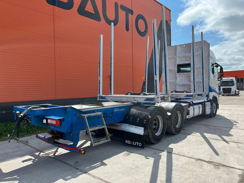 Volvo FH 16 750 6x4 HYDRAULICS - Camión forestal, Camión grúa: foto 5 Volvo FH 16 750 6x4 HYDRAULICS - Camión forestal, Camión grúa: foto 5