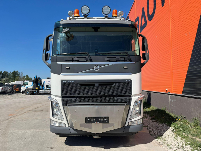 Volvo FH 500 8x2*4 HMF 6020 OK6 / JIB FJ1200 K6 / WINCH - Camión caja abierta, Camión grúa: foto 3 Volvo FH 500 8x2*4 HMF 6020 OK6 / JIB FJ1200 K6 / WINCH - Camión caja abierta, Camión grúa: foto 3