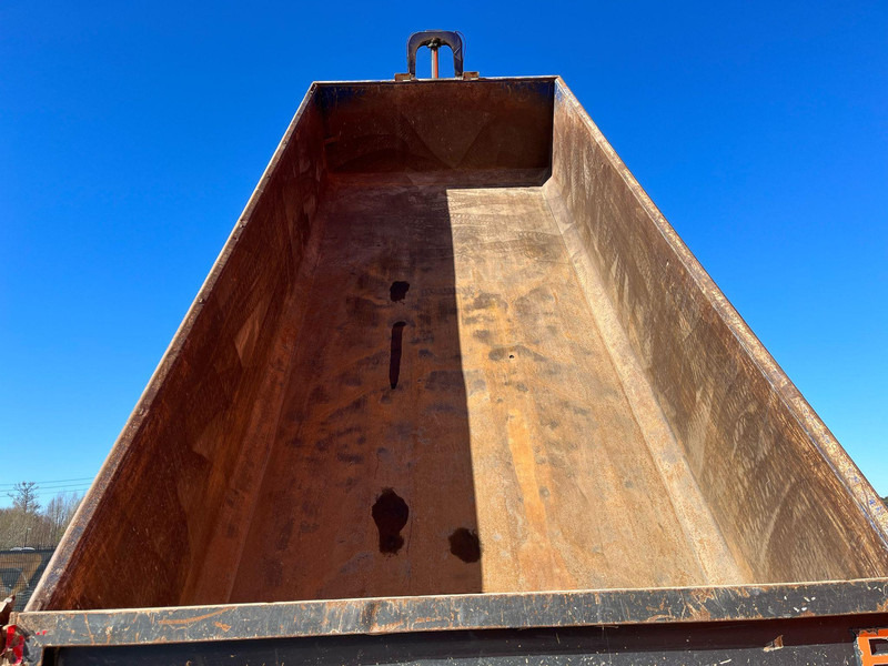 Camión volquete Volvo FH 540 8x4*4 BOX L=6145 mm: foto 11 Camión volquete Volvo FH 540 8x4*4 BOX L=6145 mm: foto 11