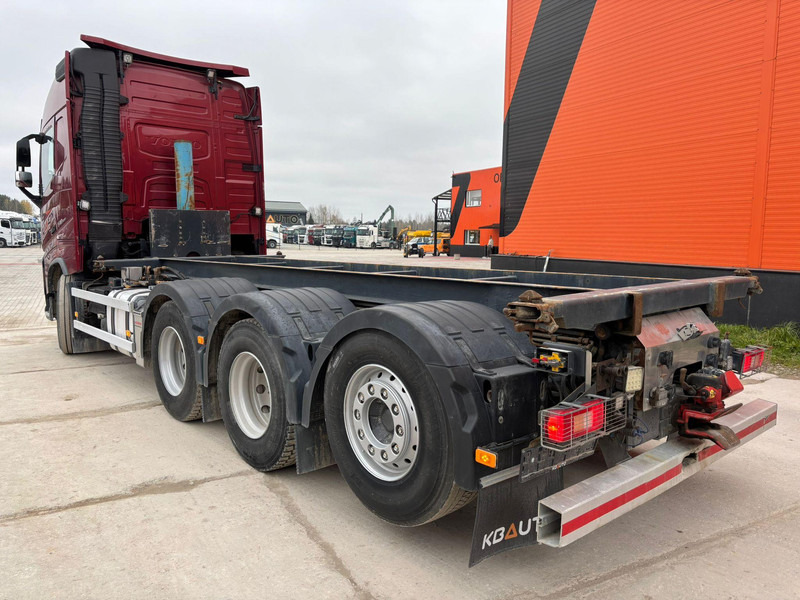 Camión chasis Volvo FH 540 8x4*4 CHASSIS L=6124 mm: foto 7