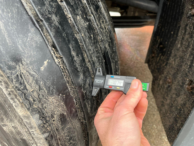 Arrendamiento de Volvo FH 540 8x4 PK 92002 + JIB + WINCH / PLATFORM L=6341-7344 mm extendable Volvo FH 540 8x4 PK 92002 + JIB + WINCH / PLATFORM L=6341-7344 mm extendable: foto 20 Arrendamiento de Volvo FH 540 8x4 PK 92002 + JIB + WINCH / PLATFORM L=6341-7344 mm extendable Volvo FH 540 8x4 PK 92002 + JIB + WINCH / PLATFORM L=6341-7344 mm extendable: foto 20