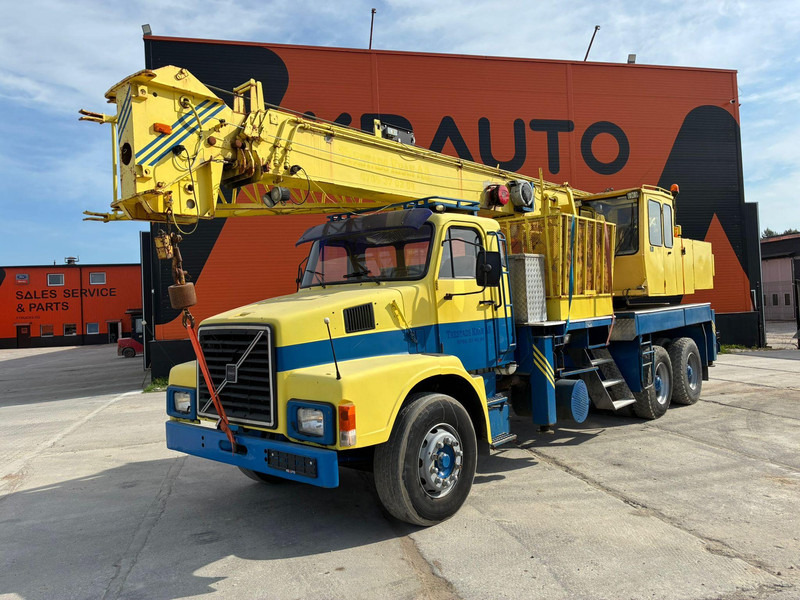 Autogrúa Volvo N 10 6x4 BJÖRNKRANAR C 1601 / 20 TON / BOOM 26,2 + JIB: foto 10 Autogrúa Volvo N 10 6x4 BJÖRNKRANAR C 1601 / 20 TON / BOOM 26,2 + JIB: foto 10