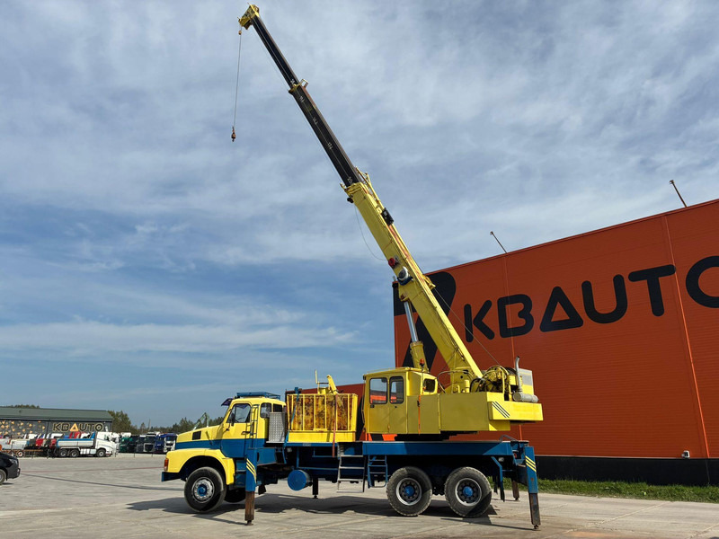 Autogrúa Volvo N 10 6x4 BJÖRNKRANAR C 1601 / 20 TON / BOOM 26,2 + JIB: foto 11 Autogrúa Volvo N 10 6x4 BJÖRNKRANAR C 1601 / 20 TON / BOOM 26,2 + JIB: foto 11