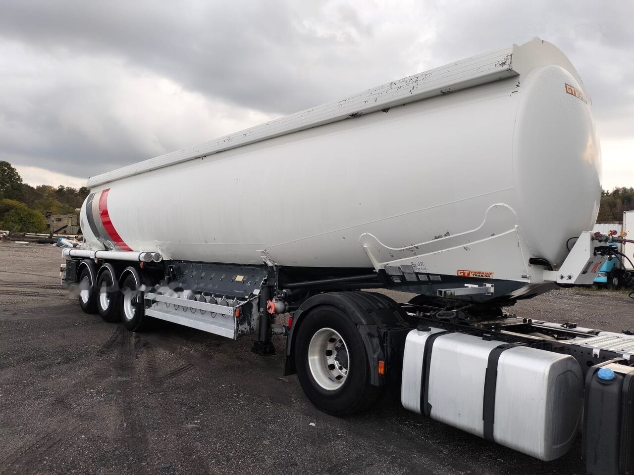 Trailor TX34 - Semirremolque cisterna: foto 1 Trailor TX34 - Semirremolque cisterna: foto 1