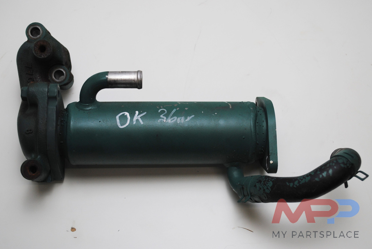 Kubota EGR - Cooler Kubota V3307 - 1J770-717114 - Motor: foto 2 Kubota EGR - Cooler Kubota V3307 - 1J770-717114 - Motor: foto 2