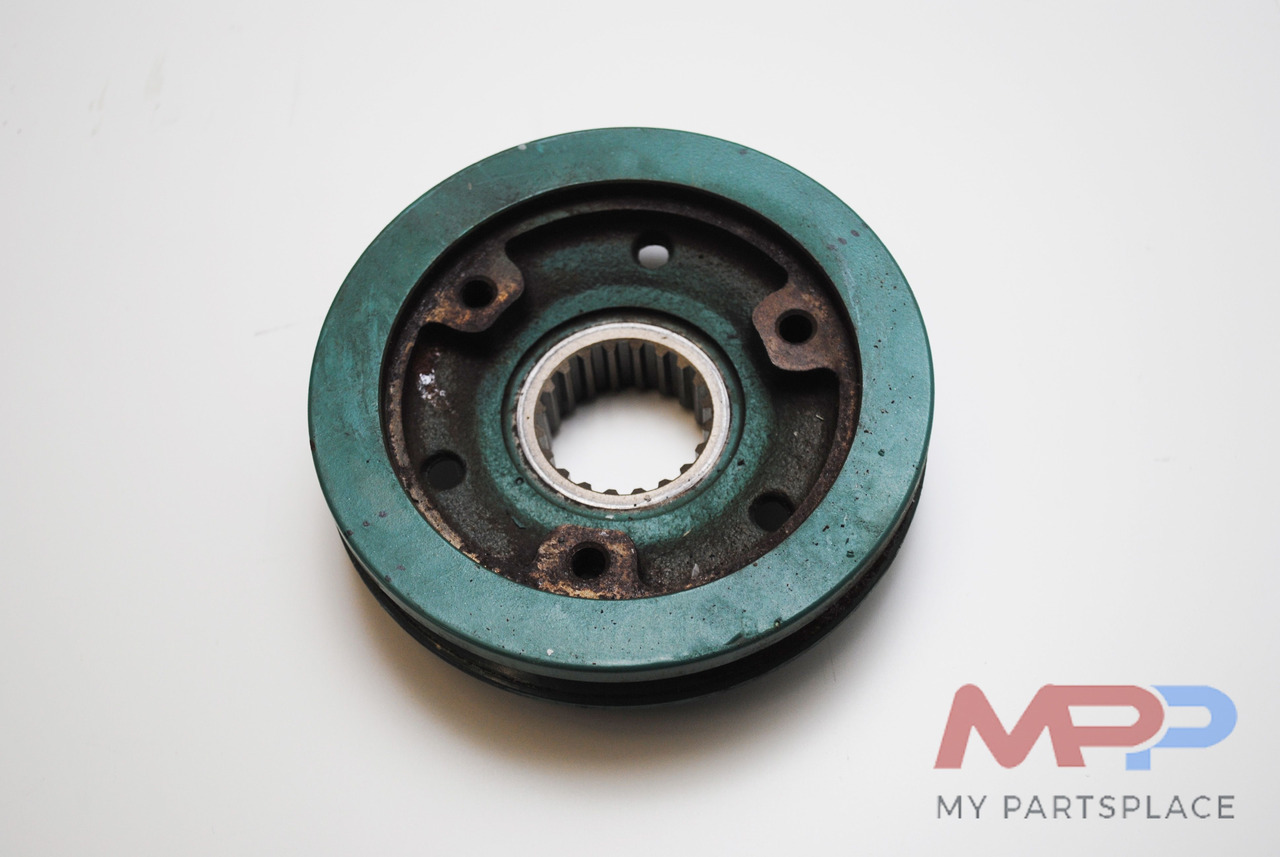 Kubota Poelie Kubota V3307 - 1G777-74282 - Motor: foto 3 Kubota Poelie Kubota V3307 - 1G777-74282 - Motor: foto 3