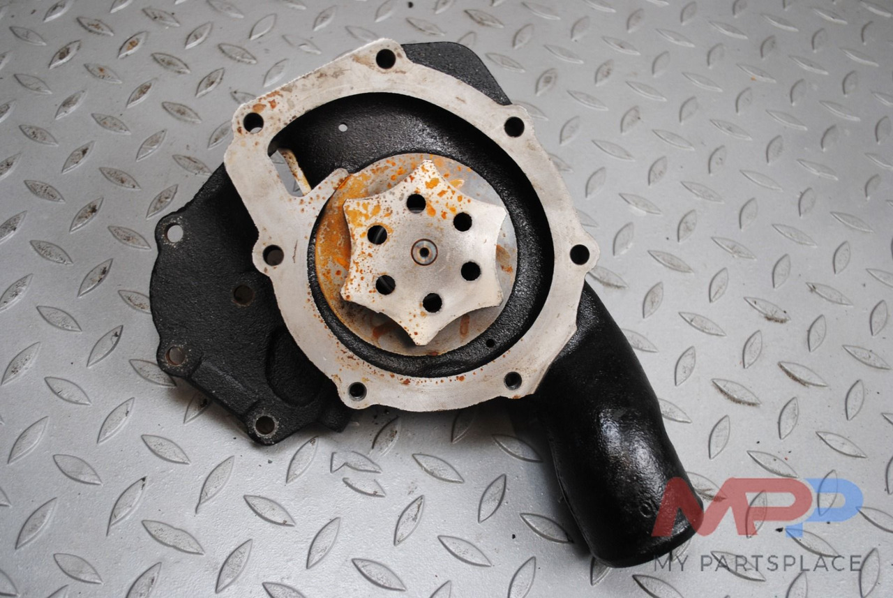 Perkins Waterpomp Perkins 1104 - Motor y piezas: foto 1 Perkins Waterpomp Perkins 1104 - Motor y piezas: foto 1