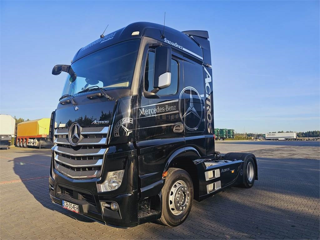 Mercedes-Benz ACTROS 1843 - Cabeza tractora: foto 1 Mercedes-Benz ACTROS 1843 - Cabeza tractora: foto 1