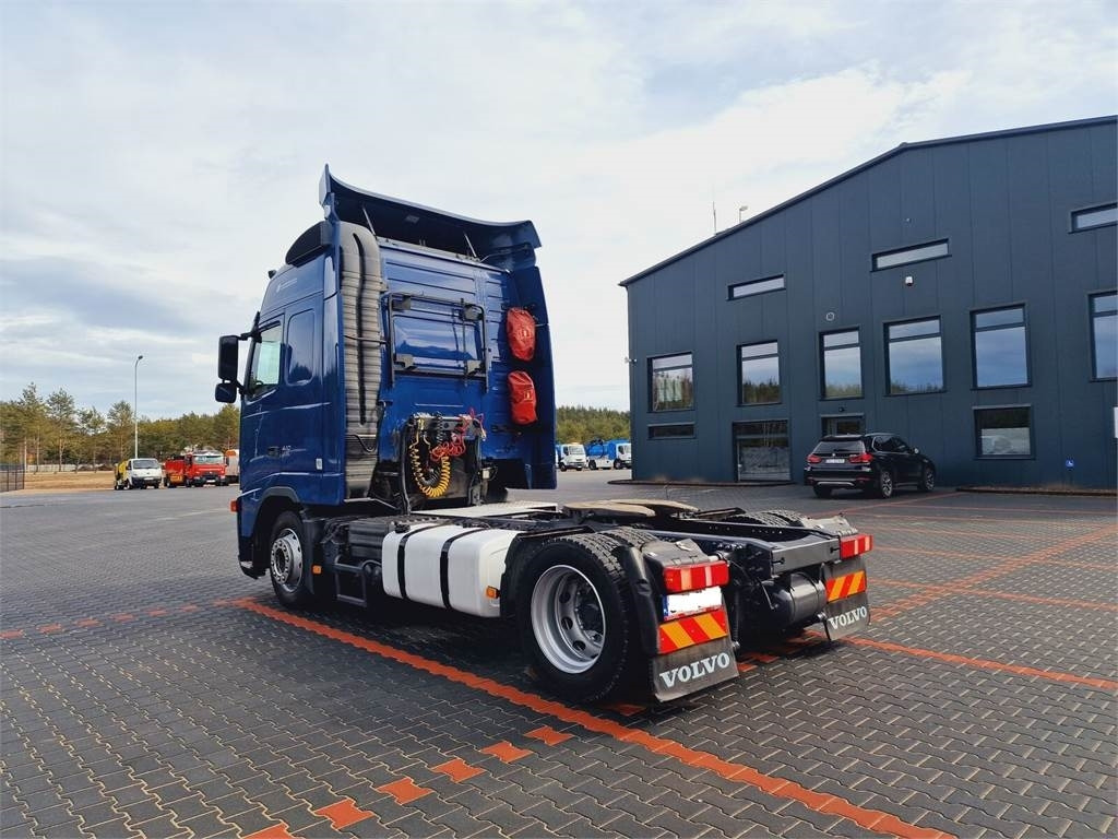 Volvo FH 13 440  - Cabeza tractora: foto 3 Volvo FH 13 440  - Cabeza tractora: foto 3
