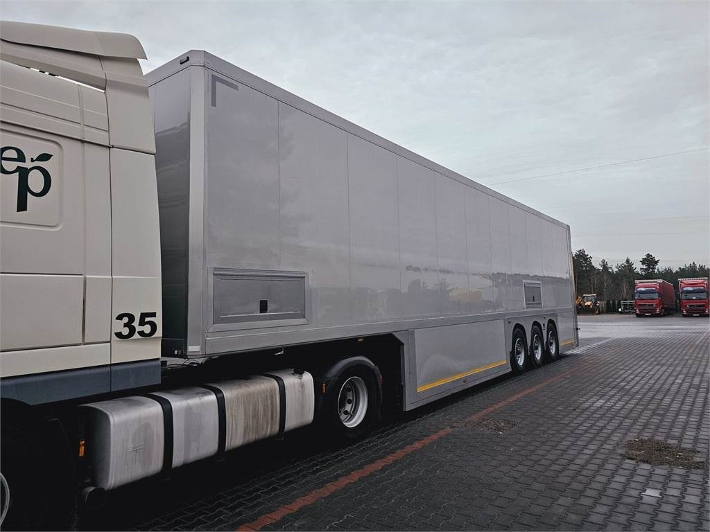 Langendorf DOUBLE LOADING FOR MOTOR COSMETICS Flexliner Inloa - Semirremolque frigorífico: foto 2 Langendorf DOUBLE LOADING FOR MOTOR COSMETICS Flexliner Inloa - Semirremolque frigorífico: foto 2
