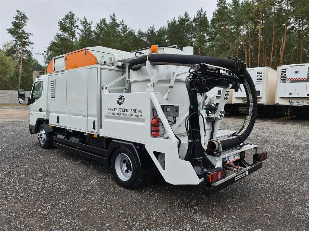 Mitsubishi CANTER odkurzacz koparka ssąca Saugbagger CITY SAU - Limpieza de alcantarillado: foto 5 Mitsubishi CANTER odkurzacz koparka ssąca Saugbagger CITY SAU - Limpieza de alcantarillado: foto 5