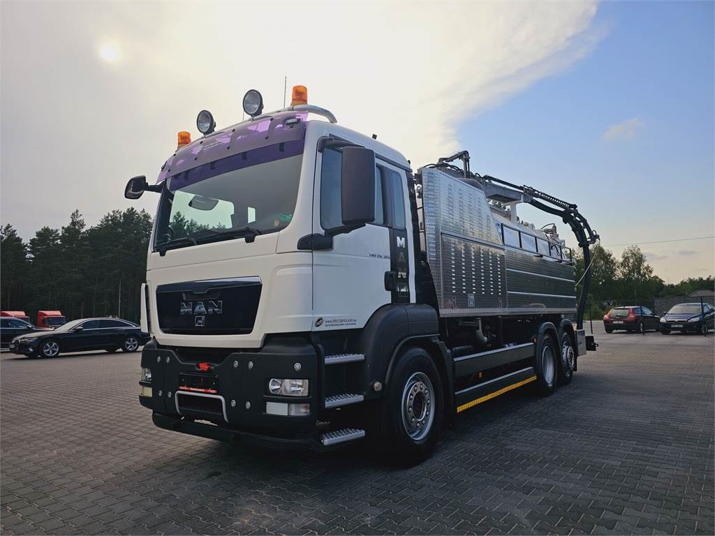 MAN JUROP VJC9 / 5 2010 WUKO for collecting liquid was - Vehículo municipal: foto 3 MAN JUROP VJC9 / 5 2010 WUKO for collecting liquid was - Vehículo municipal: foto 3