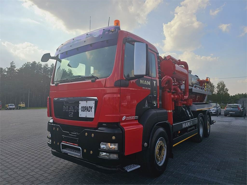 MAN WUKO LARSEN - Vehículo municipal: foto 3 MAN WUKO LARSEN - Vehículo municipal: foto 3