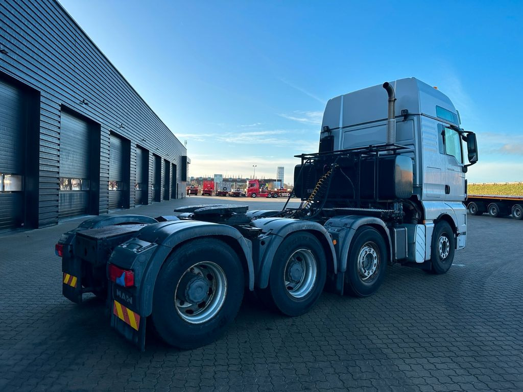 MAN TGX 41.540 8x4 MAN TGX 41.540 8x4 - Cabeza tractora: foto 3 MAN TGX 41.540 8x4 MAN TGX 41.540 8x4 - Cabeza tractora: foto 3