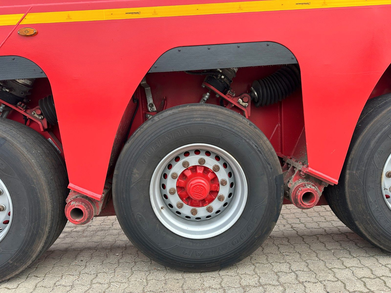 Faymonville 3 achs innenlader - Semirremolque góndola rebajadas: foto 5 Faymonville 3 achs innenlader - Semirremolque góndola rebajadas: foto 5