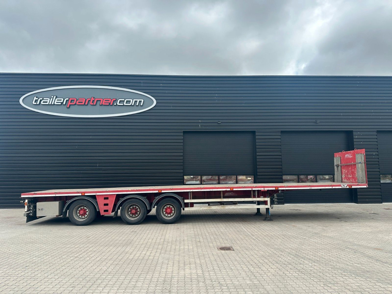 Goldhofer AMT 3 achs plateu / ausziehbar - Semirremolque plataforma/ Caja abierta: foto 1 Goldhofer AMT 3 achs plateu / ausziehbar - Semirremolque plataforma/ Caja abierta: foto 1