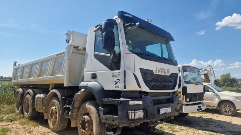 Iveco Trakker 410 - Camión volquete: foto 1 Iveco Trakker 410 - Camión volquete: foto 1