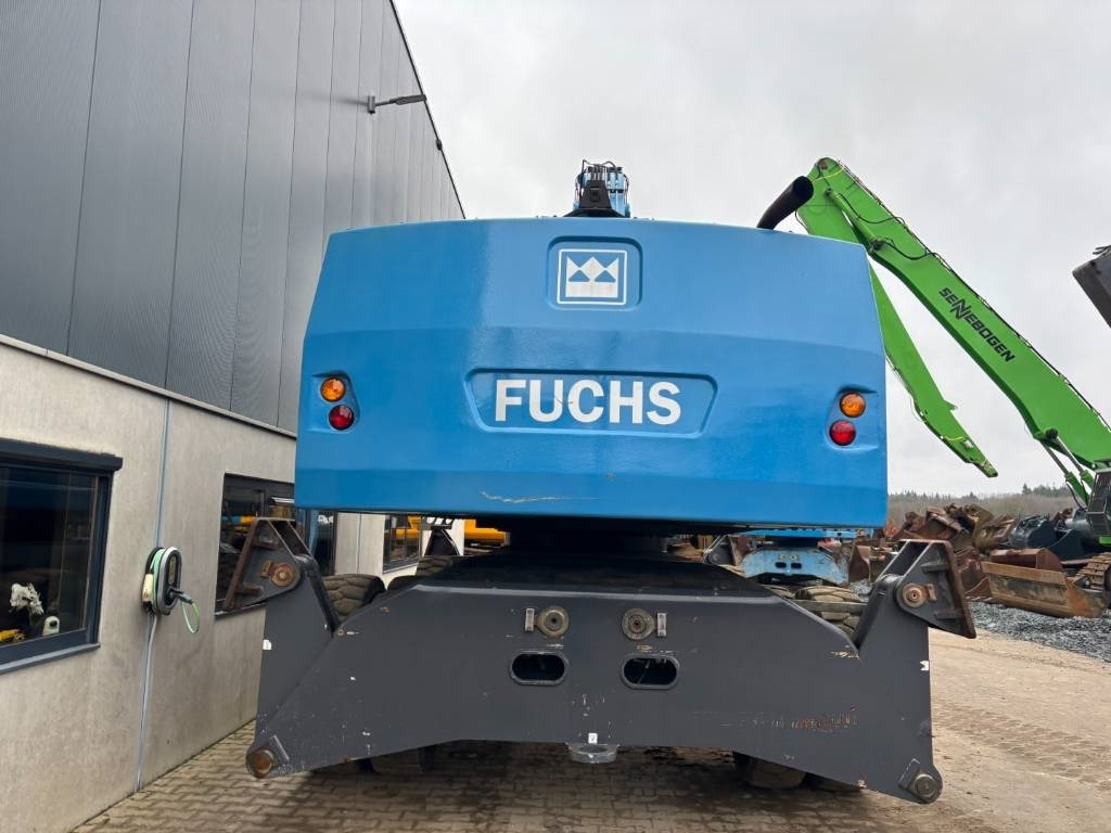 Manipulador de materiales Fuchs MHL 380 -- only 6650 real working hours: foto 17 Manipulador de materiales Fuchs MHL 380 -- only 6650 real working hours: foto 17
