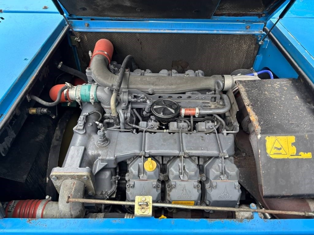 Manipulador de materiales Fuchs MHL 380 -- only 6650 real working hours: foto 47 Manipulador de materiales Fuchs MHL 380 -- only 6650 real working hours: foto 47