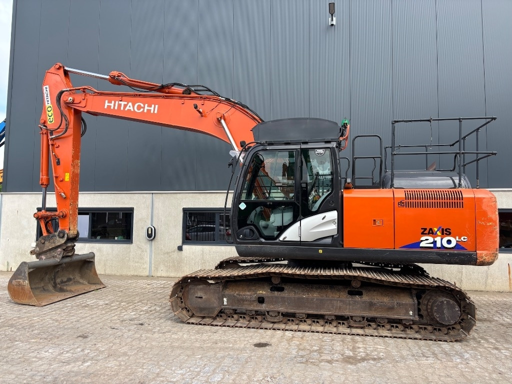 Hitachi ZX 210 LC-6 - Excavadora de cadenas: foto 2 Hitachi ZX 210 LC-6 - Excavadora de cadenas: foto 2