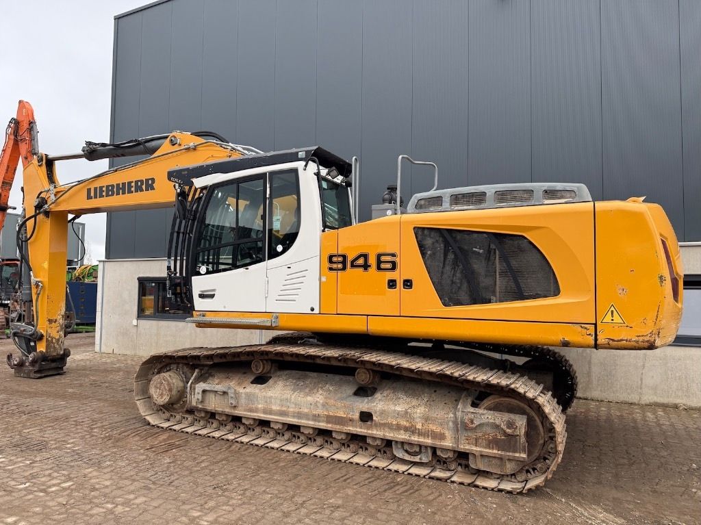 Liebherr R 946 LC - R946 - R946LC - R 938 - Excavadora de cadenas: foto 3 Liebherr R 946 LC - R946 - R946LC - R 938 - Excavadora de cadenas: foto 3