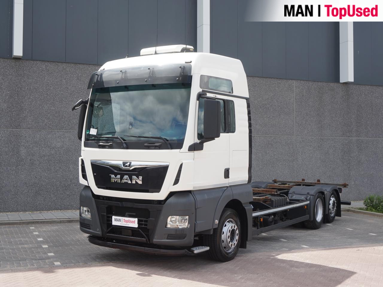 Arrendamiento de MAN TGX 26.510 6X2-4 LL / BDF / Lift-Axle / Euro 6 MAN TGX 26.510 6X2-4 LL / BDF / Lift-Axle / Euro 6: foto 9
