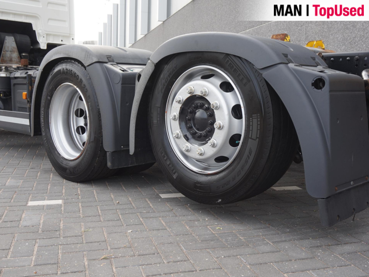 MAN TGX 26.510 6X2-4 LL / BDF / Lift-Axle / Euro 6 - Camión portacontenedore/ Intercambiable: foto 3 MAN TGX 26.510 6X2-4 LL / BDF / Lift-Axle / Euro 6 - Camión portacontenedore/ Intercambiable: foto 3