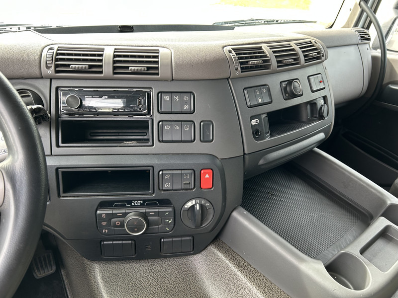 DAF CF 410 FT Space Cab / 370 dkm / NL Truck / APK TUV 05-26 - Cabeza tractora: foto 5 DAF CF 410 FT Space Cab / 370 dkm / NL Truck / APK TUV 05-26 - Cabeza tractora: foto 5