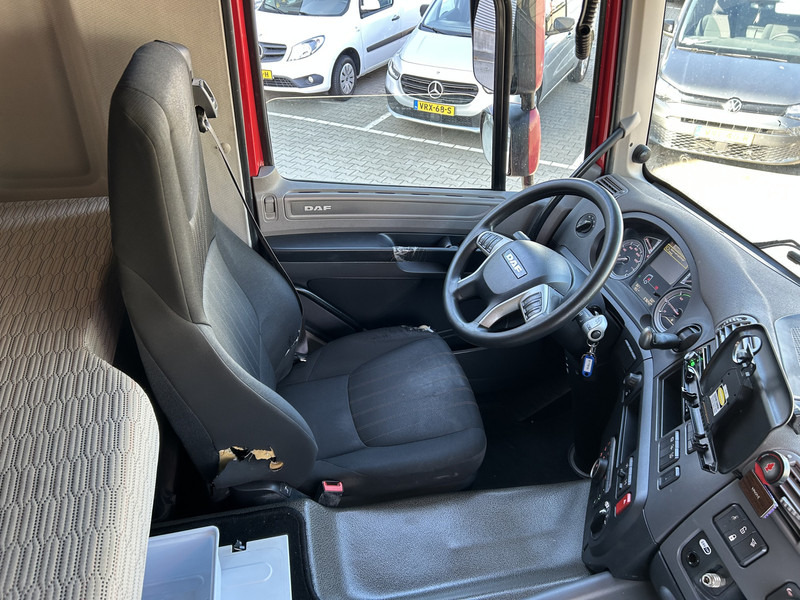 DAF CF 410 FT Space Cab / 678 dkm / Smart Tacho V2 / APK TUV 11-25 - Cabeza tractora: foto 3 DAF CF 410 FT Space Cab / 678 dkm / Smart Tacho V2 / APK TUV 11-25 - Cabeza tractora: foto 3