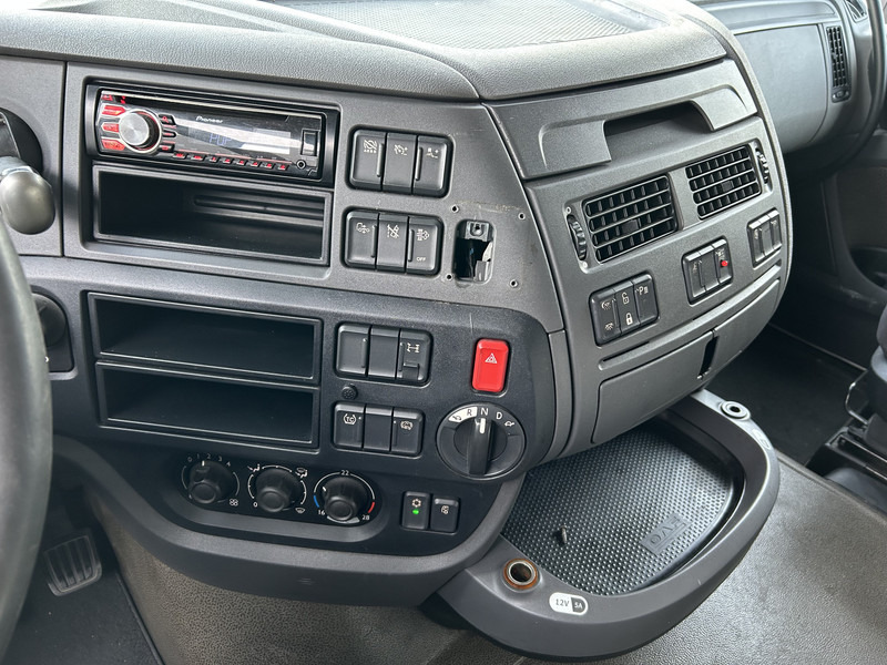 DAF XF 440 FT SC / Mega - Low Deck / Smart Tacho V2 / 2 Tanks / Stand Klima - Cabeza tractora: foto 5 DAF XF 440 FT SC / Mega - Low Deck / Smart Tacho V2 / 2 Tanks / Stand Klima - Cabeza tractora: foto 5