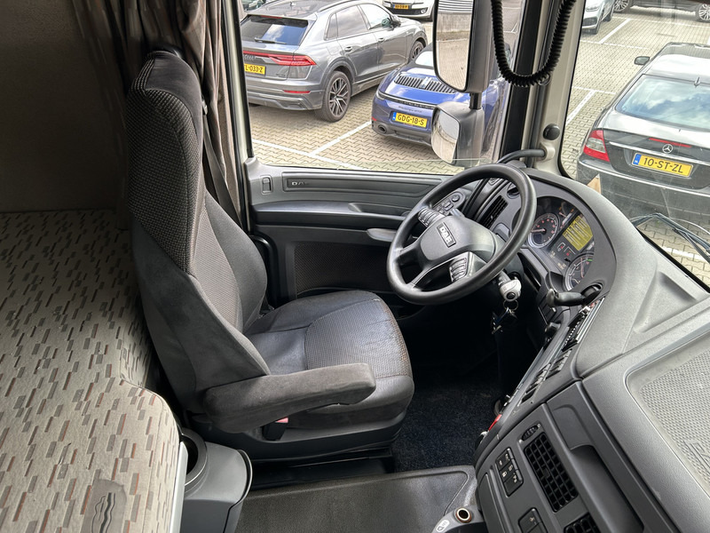 DAF XF 440 FT SC / Smart Tacho V2 / 2 Tanks / Stand Klima - Cabeza tractora: foto 3 DAF XF 440 FT SC / Smart Tacho V2 / 2 Tanks / Stand Klima - Cabeza tractora: foto 3