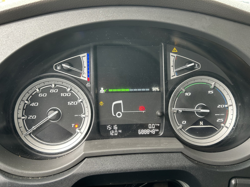 DAF XF 450 FT Space Cab / 688 dkm / MX Brake / APK TUV 05-26 - Cabeza tractora: foto 4 DAF XF 450 FT Space Cab / 688 dkm / MX Brake / APK TUV 05-26 - Cabeza tractora: foto 4