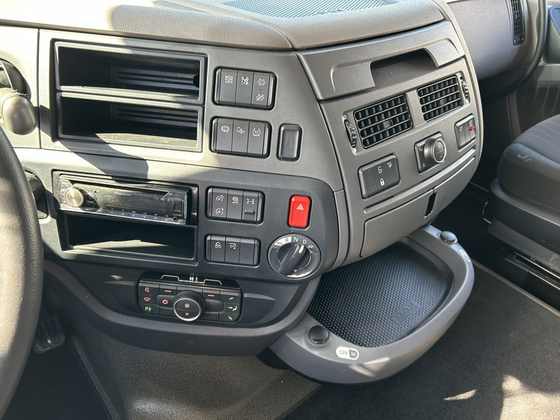 DAF XF 480 FTP Space Cab / 6x2 / Stand Airco / APK TUV 09-26 - Cabeza tractora: foto 5 DAF XF 480 FTP Space Cab / 6x2 / Stand Airco / APK TUV 09-26 - Cabeza tractora: foto 5