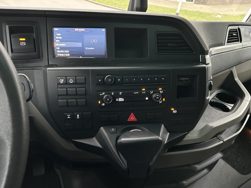 MAN TGX 18.470 GX / Retarder / New Tacho V2 / 2 Tanks / APK TUV 01-27 - Cabeza tractora: foto 5 MAN TGX 18.470 GX / Retarder / New Tacho V2 / 2 Tanks / APK TUV 01-27 - Cabeza tractora: foto 5