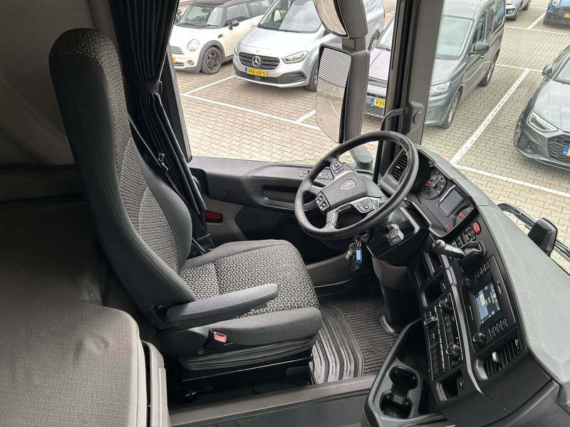 Scania R450 Highline / Retarder / 707 dkm / APK TUV 03-26 - Cabeza tractora: foto 3 Scania R450 Highline / Retarder / 707 dkm / APK TUV 03-26 - Cabeza tractora: foto 3