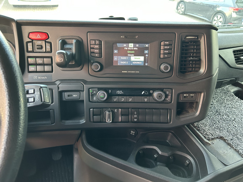 Scania R450 Highline / Retarder / 724 dkm / APK TUV 07-26 - Cabeza tractora: foto 5 Scania R450 Highline / Retarder / 724 dkm / APK TUV 07-26 - Cabeza tractora: foto 5