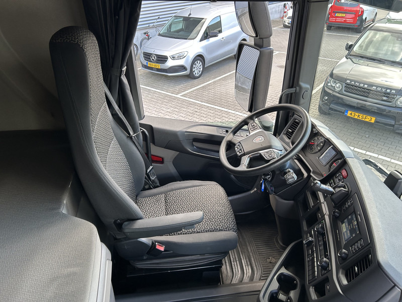 Scania R450 Highline / Retarder / 806 dkm / APK TUV 03-26 - Cabeza tractora: foto 3 Scania R450 Highline / Retarder / 806 dkm / APK TUV 03-26 - Cabeza tractora: foto 3