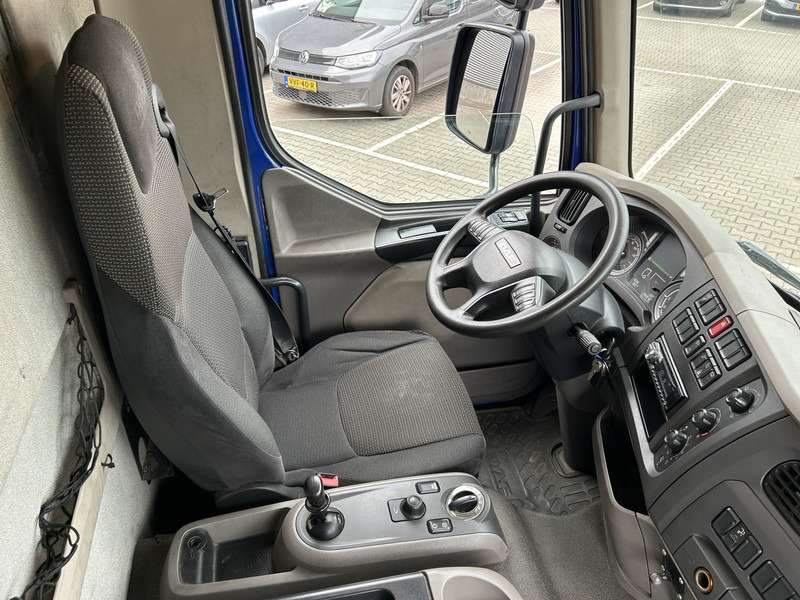 DAF LF 210 FA / 12 Ton / 454 dkm / Pritsch-Plane / LBW / APK TUV 11-25 - Camión lona: foto 3 DAF LF 210 FA / 12 Ton / 454 dkm / Pritsch-Plane / LBW / APK TUV 11-25 - Camión lona: foto 3