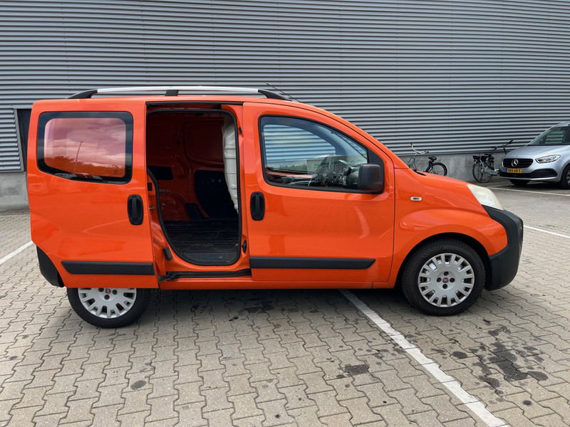 Fiat Fiorino 1.3 MJ SX / NL Van / APK TUV 04-26 - Furgoneta pequeña: foto 3 Fiat Fiorino 1.3 MJ SX / NL Van / APK TUV 04-26 - Furgoneta pequeña: foto 3