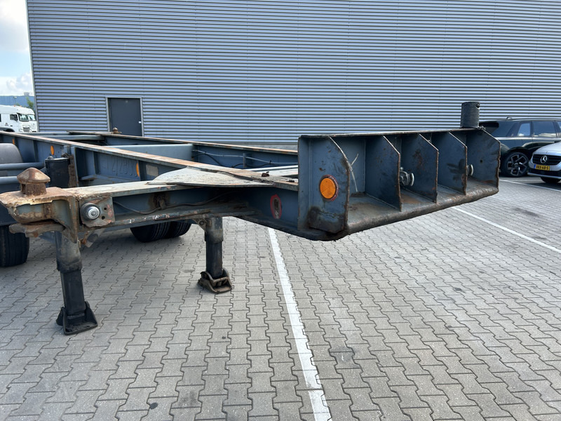 Fruehauf ED 24 / 2 as Blad - Spring / Container 20 FT / Classic / Oldtimer - Semirremolque portacontenedore/ Intercambiable: foto 3 Fruehauf ED 24 / 2 as Blad - Spring / Container 20 FT / Classic / Oldtimer - Semirremolque portacontenedore/ Intercambiable: foto 3